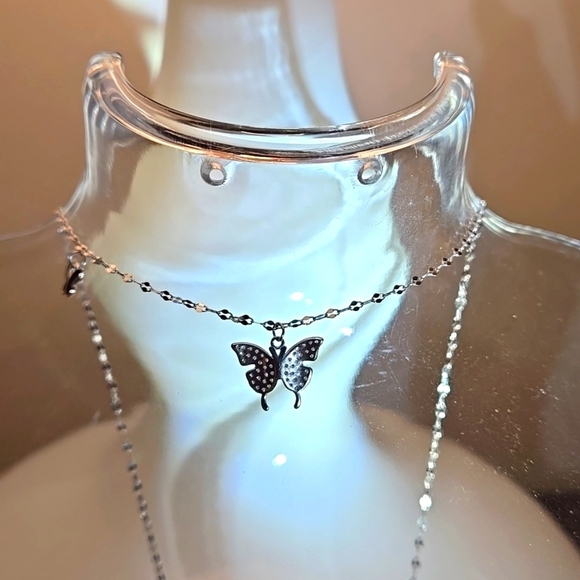 Sterling 925 Silver Butterfly Pendant Necklace | Hypoallergenic 17" chain - Picture 6 of 8